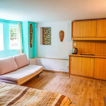 Apartment Center New Studio 3